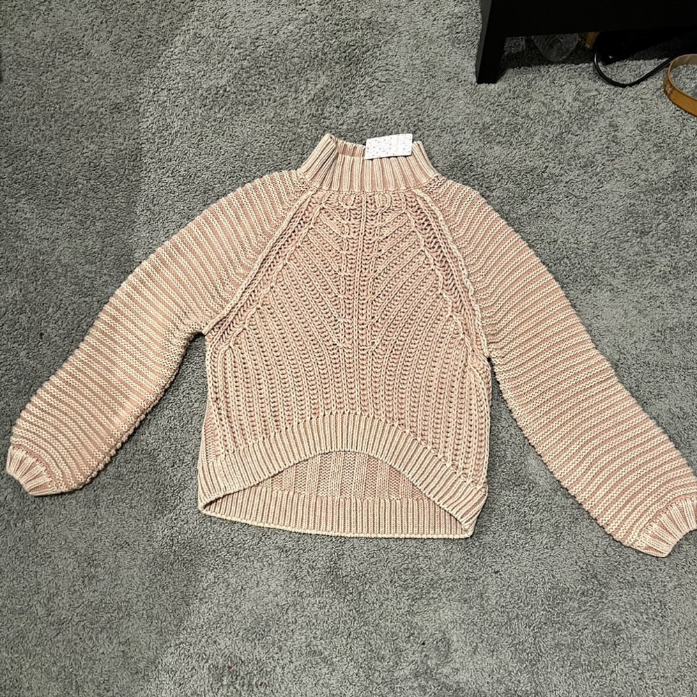 Sweetheart mock neck sweater